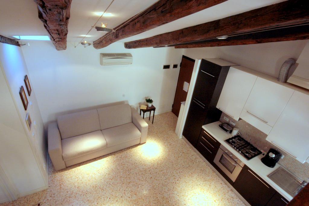 Biennale Apartment Venesia Bagian luar foto
