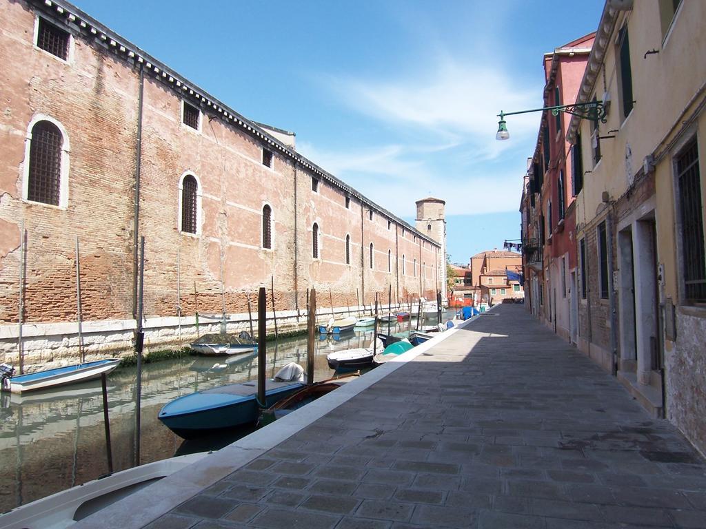 Biennale Apartment Venesia Ruang foto